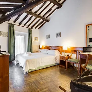 Clod's Pods Rome